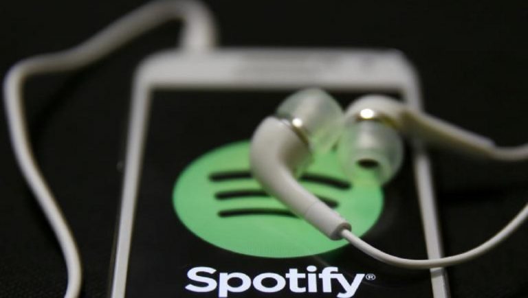 Spotify ‘Sing Along’ Karaoke feature is now live for Free and Paid